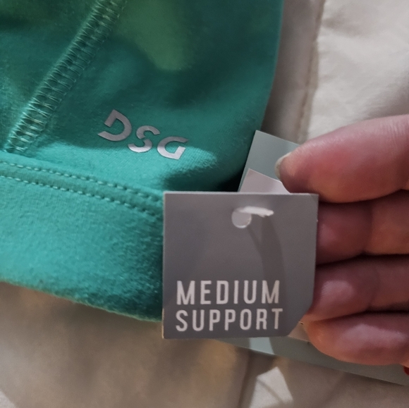 DSG sports bra medium support - Picture 3 of 4